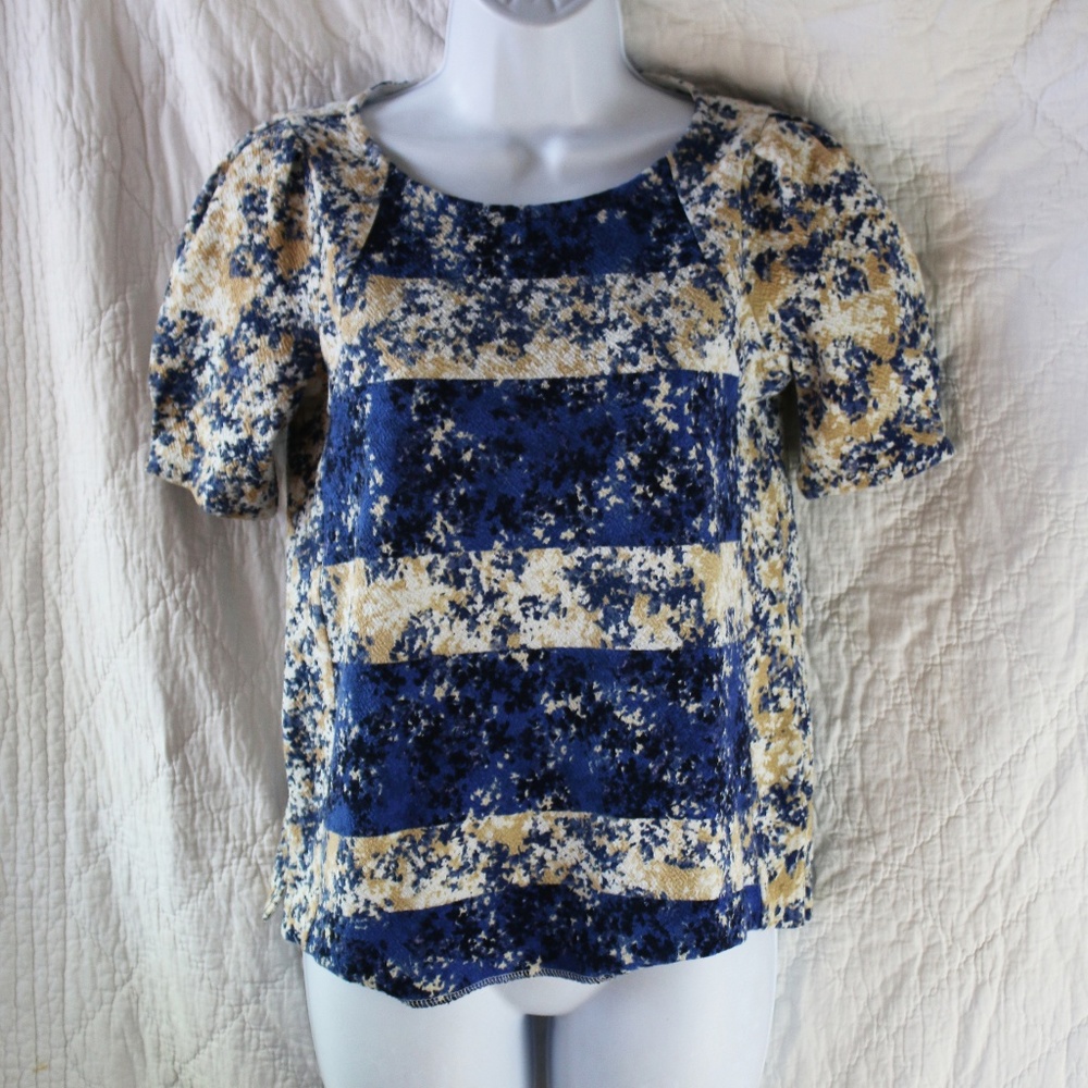 Blue & Cream Patterned Short Sleeve Women's Top